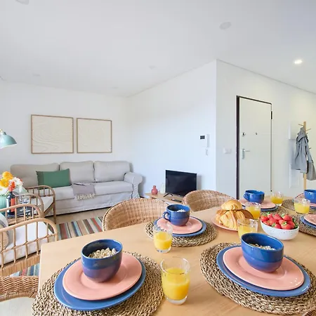 Large Group Stay, By Timecooler *