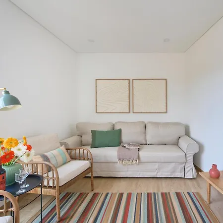 Large Group Stay, By Timecooler