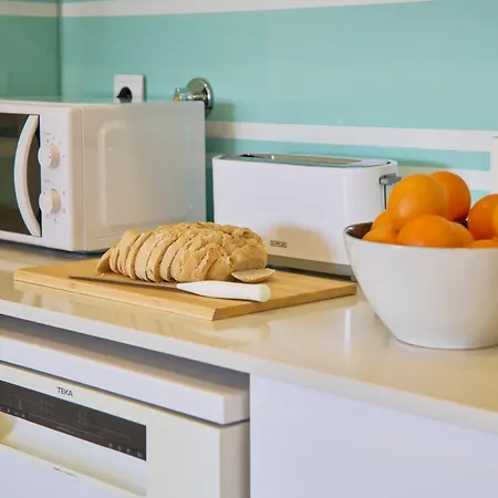 Large Group Stay, By Timecooler Setúbal