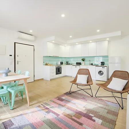 Villa Large Group Stay, By Timecooler *