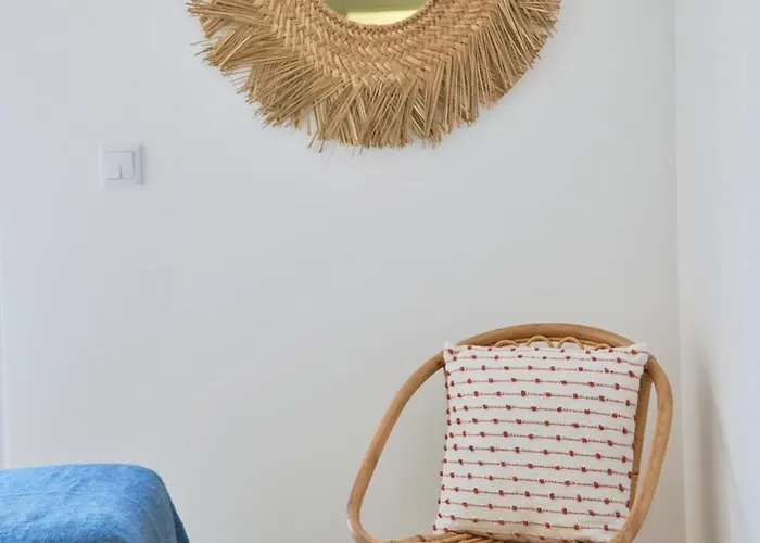 Large Group Stay, By Timecooler