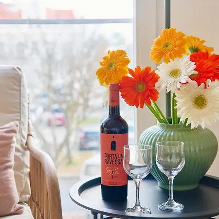 Large Group Stay, By Timecooler *