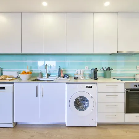 Large Group Stay, By Timecooler *