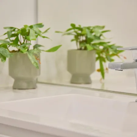 Large Group Stay, By Timecooler