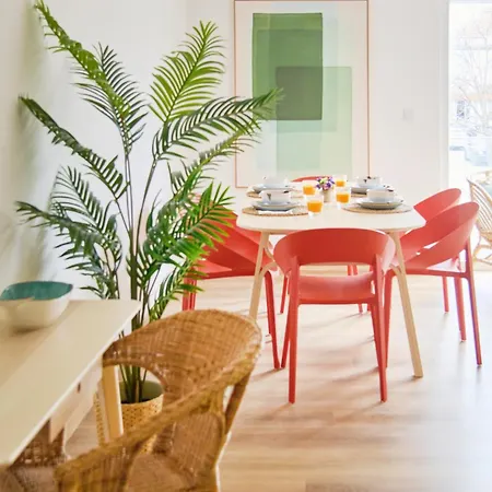 Large Group Stay, By Timecooler 세투발