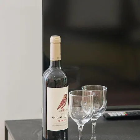 Large Group Stay, By Timecooler 빌라 세투발