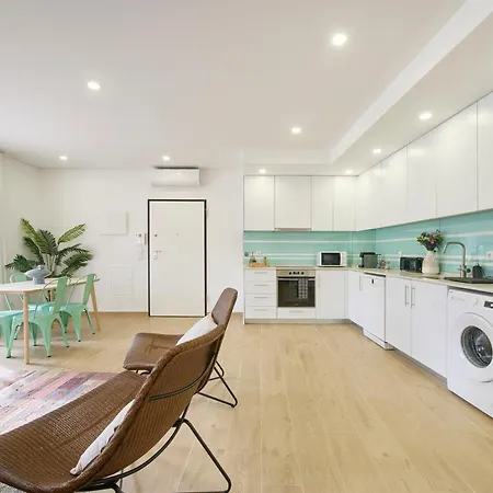 Large Group Stay, By Timecooler *