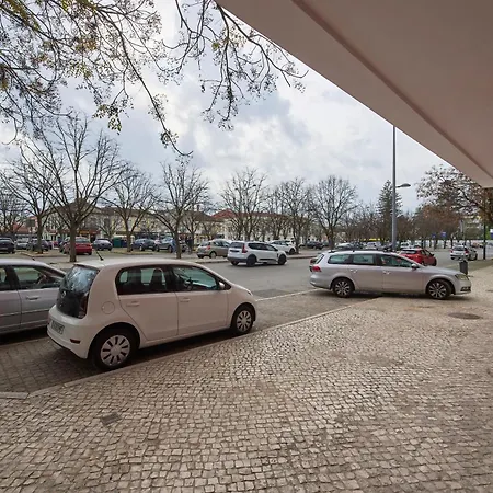 Large Group Stay, By Timecooler فيلة سيتوبال