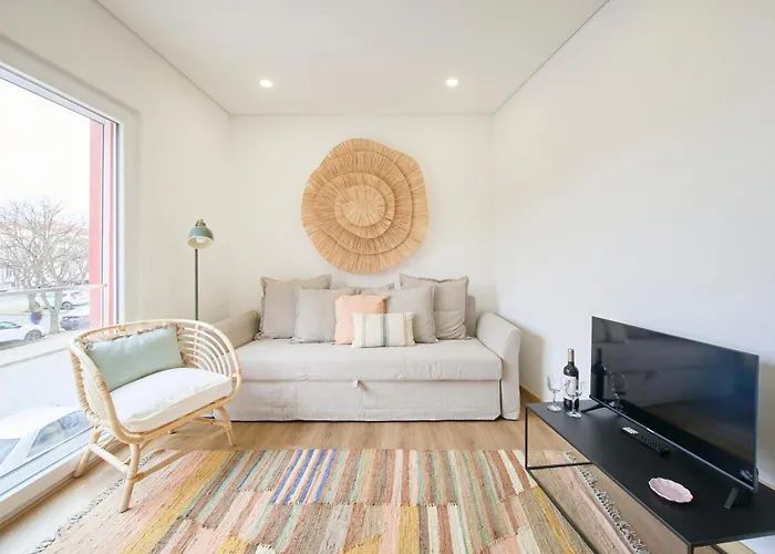 Large Group Stay, By Timecooler Villa Setúbal