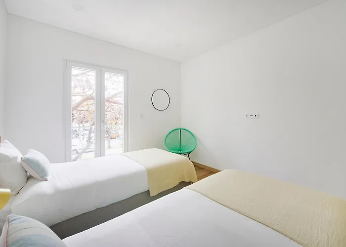 Villa Large Group Stay, By Timecooler *